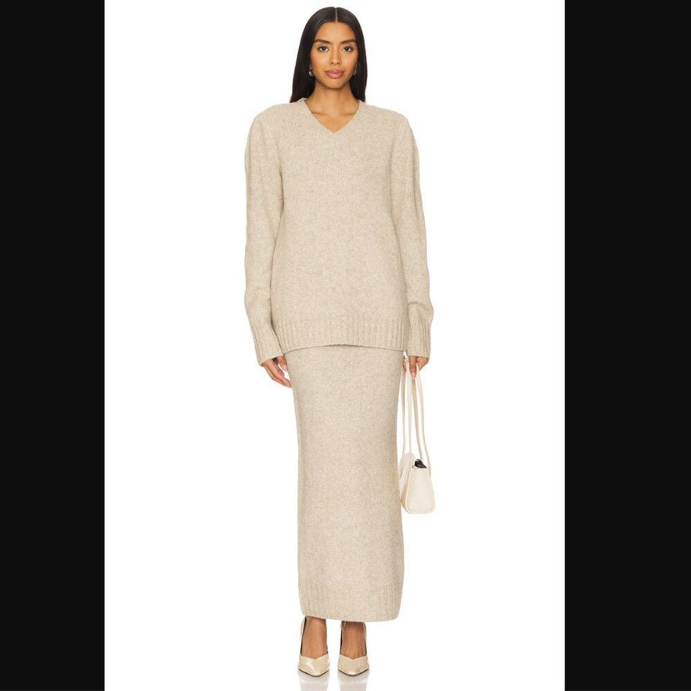 Womens Cream V-Neck Knit Sweater